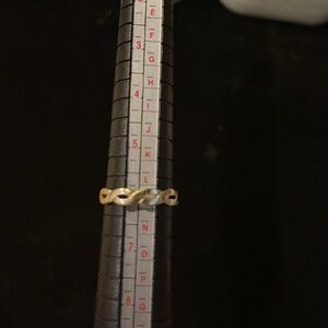14k gold James Avery Twist Ring